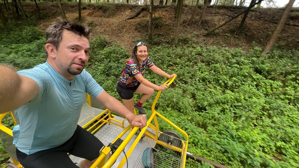 Wagarowicze na drezynie